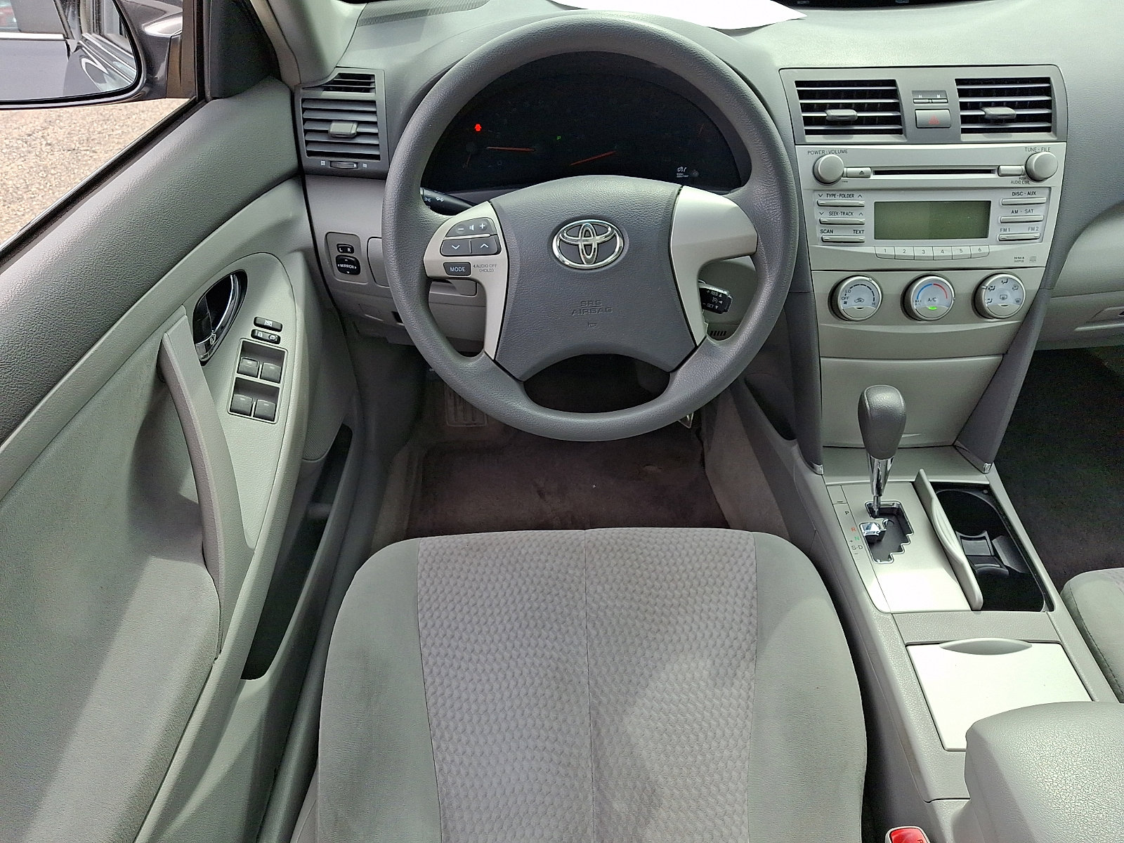 Used 2011 Toyota Camry LE w/ LE Extra-Value Pkg image 11