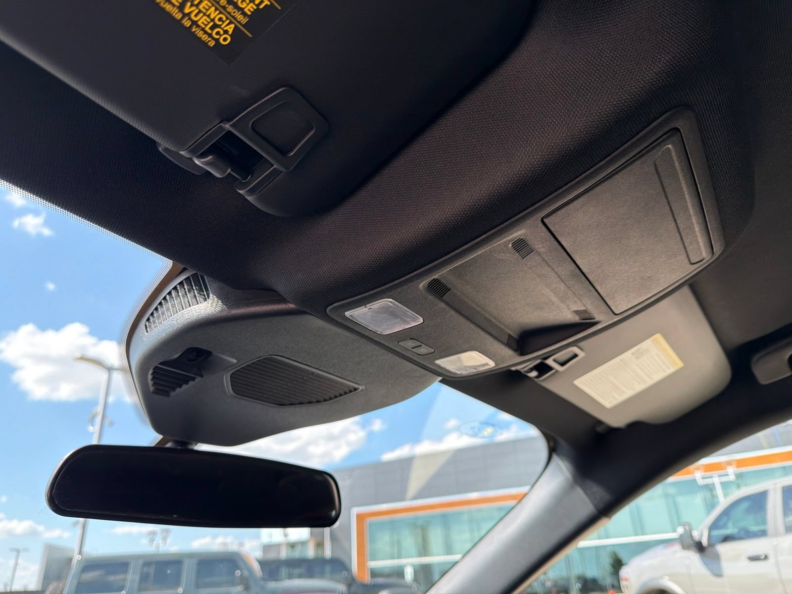 Used 2025 Ford Escape ST-Line FWD image 24