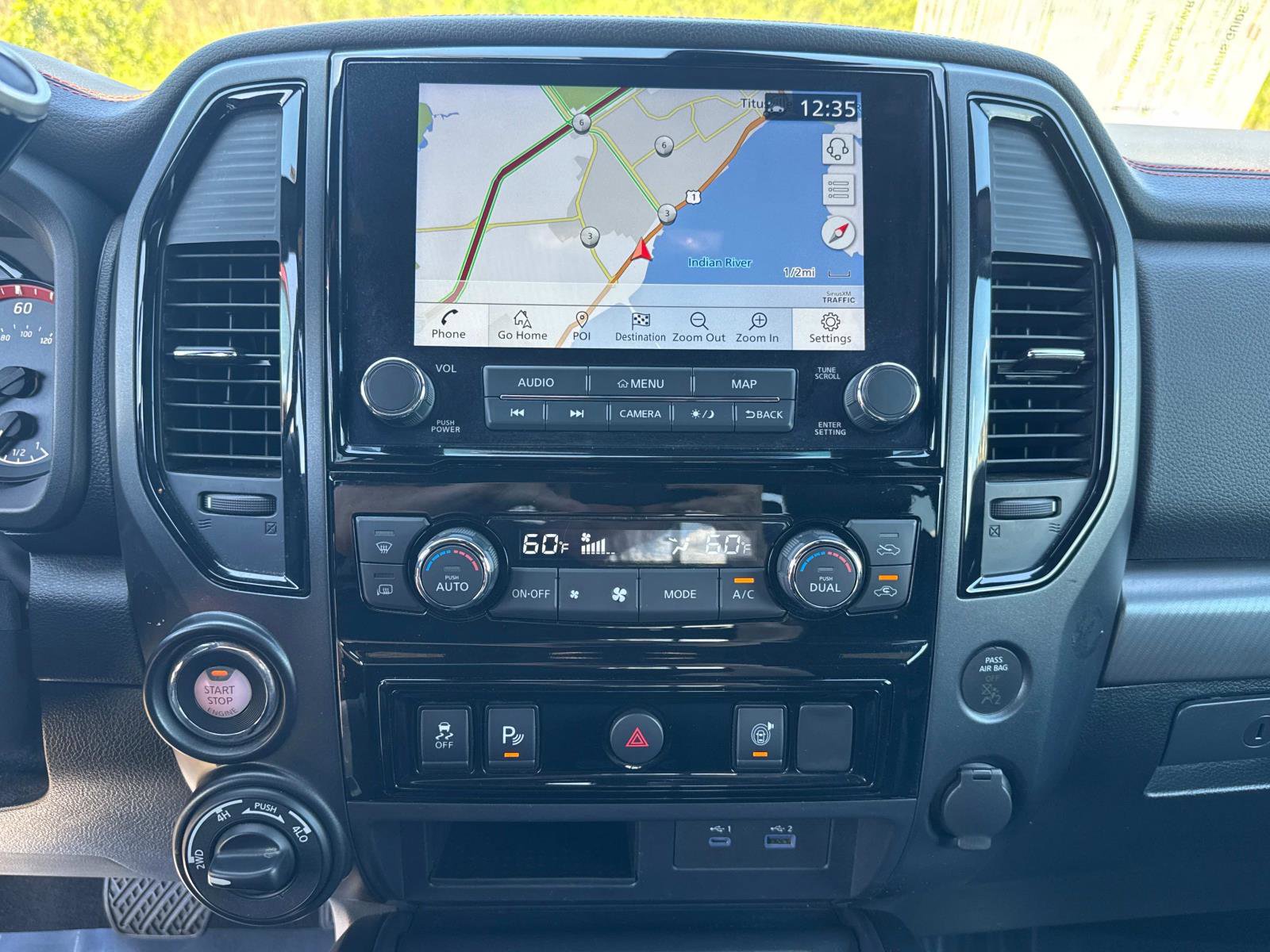 Used 2023 Nissan Titan PRO-4X image 20