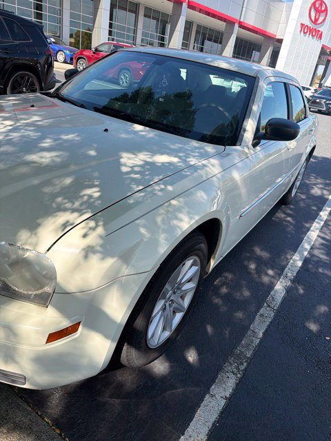 Used 2008 Chrysler 300 LX RWD image 6