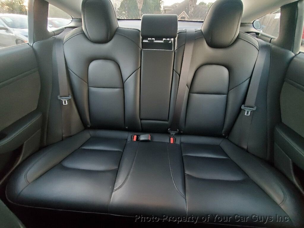 Used 2019 Tesla Model 3 Performance image 29