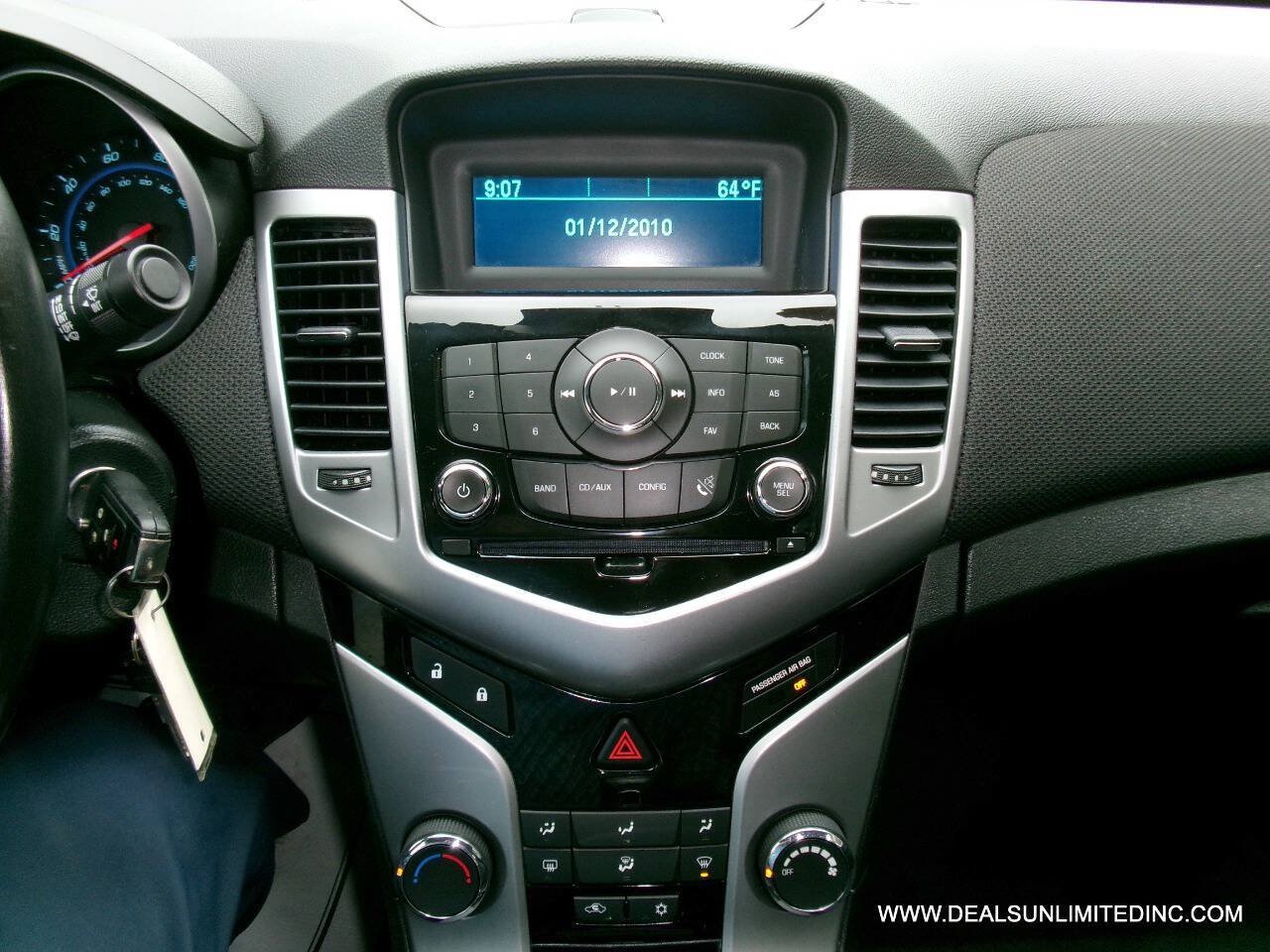 Used 2013 Chevrolet Cruze LT FWD image 12
