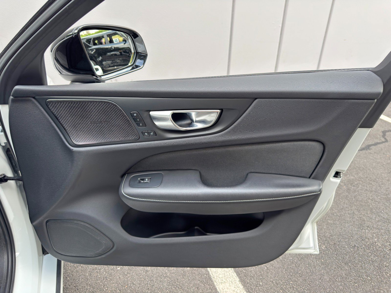 Used 2022 Volvo S60 B5 R-Design w/ Climate Package FWD image 43