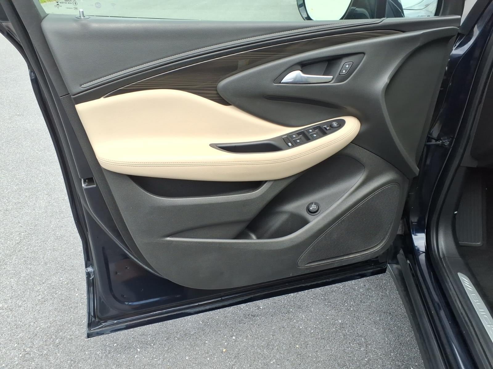 Certified 2020 Buick Envision Preferred AWD/4WD image 8