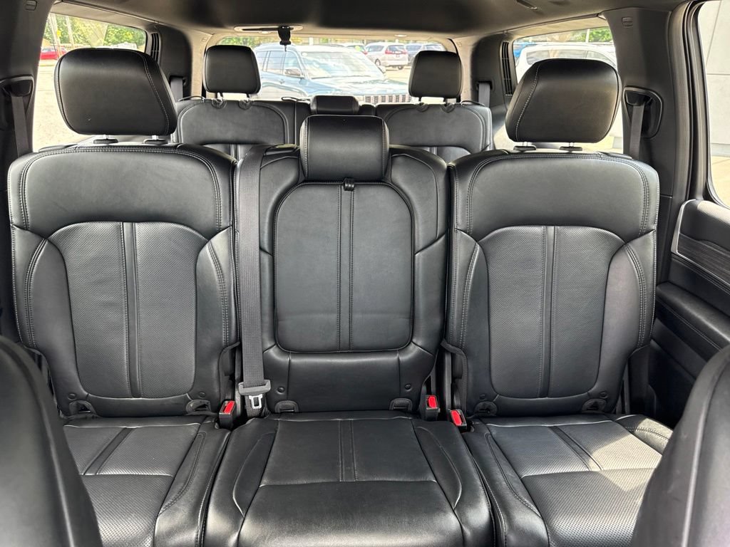 Used 2024 Jeep Wagoneer Series II w/ Flexible Seating Group AWD/4WD image 41