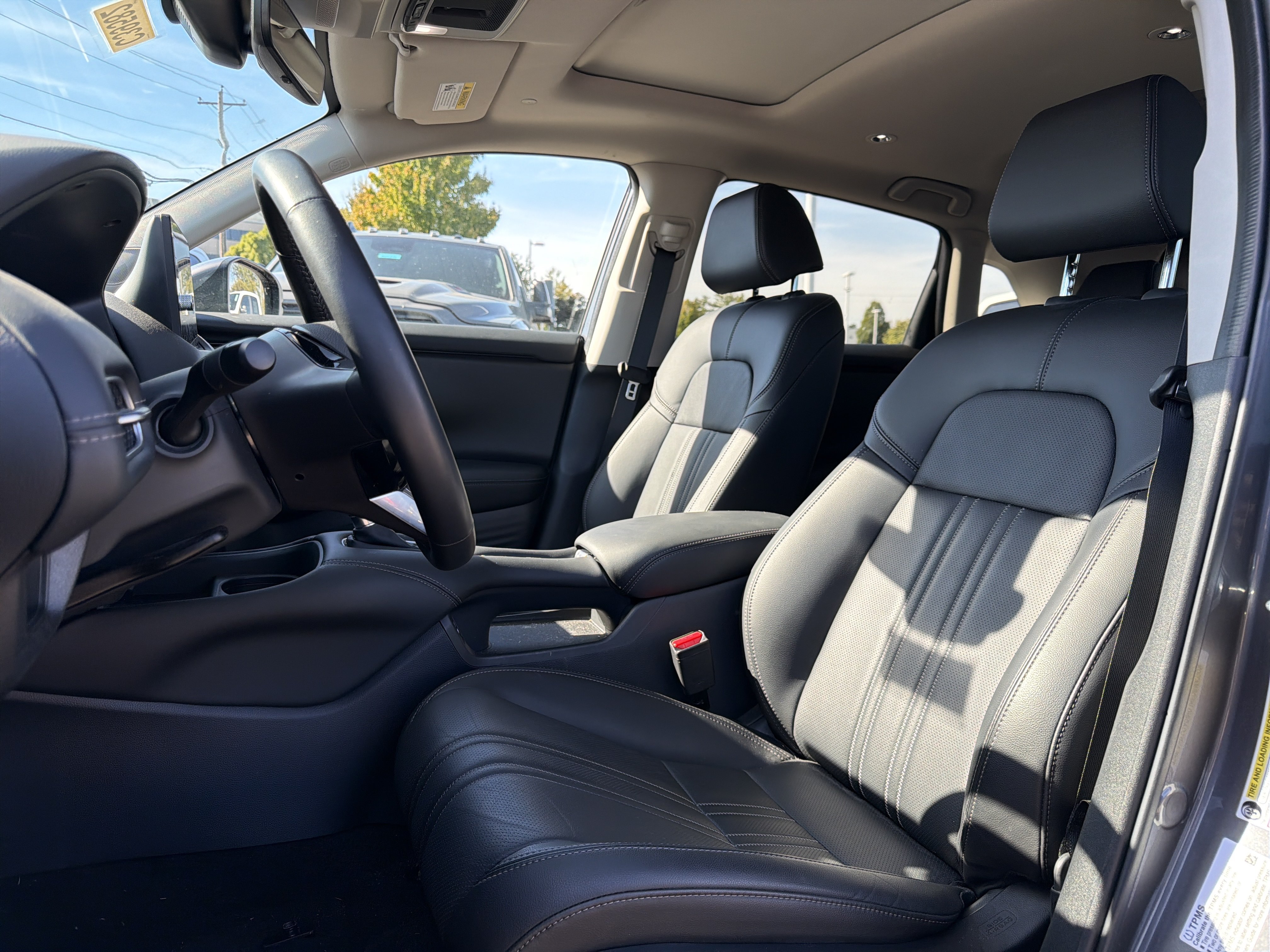 Used 2026 Honda HR-V EX-L image 14