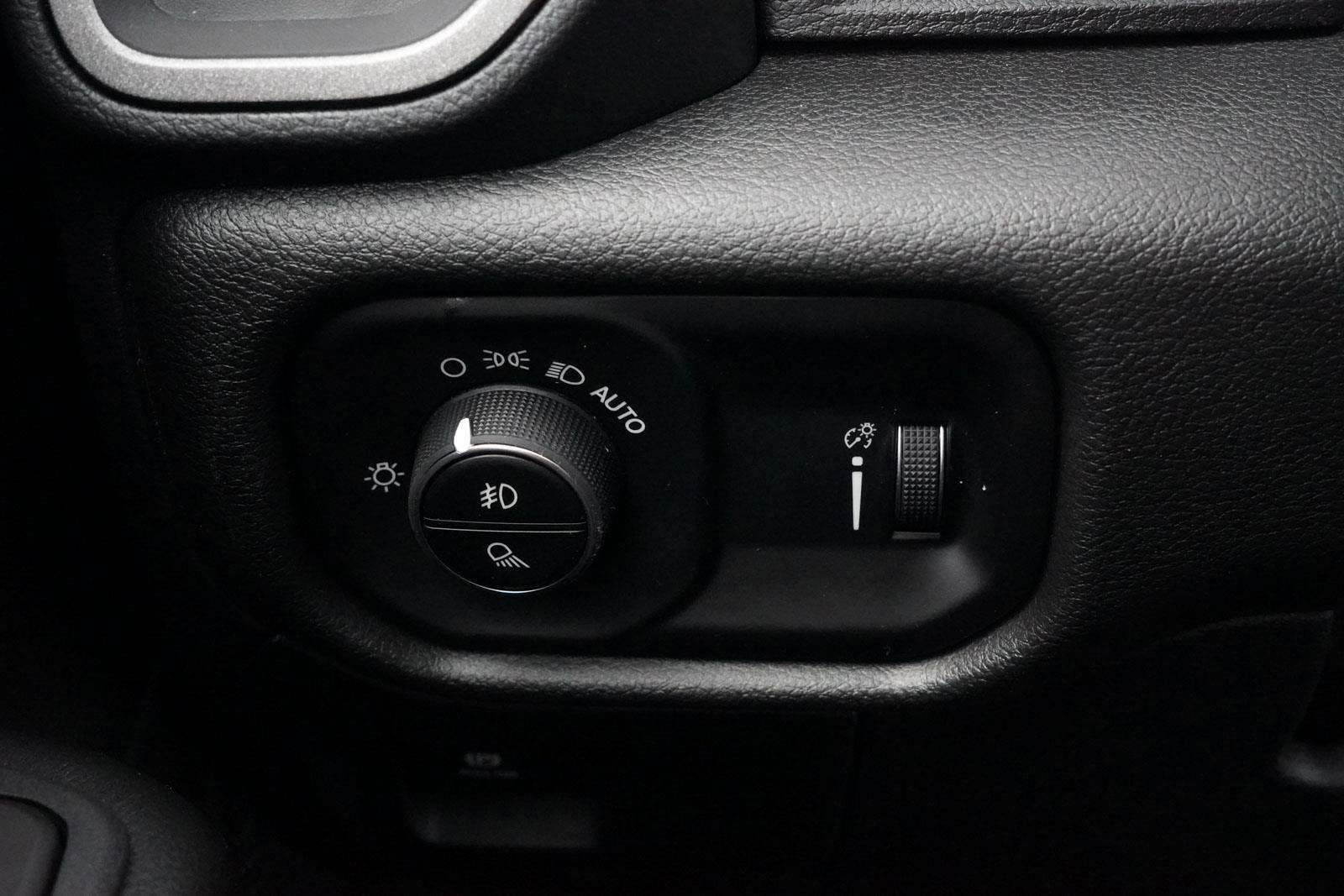 New 2026 RAM 1500 Classic Warlock AWD/4WD image 19
