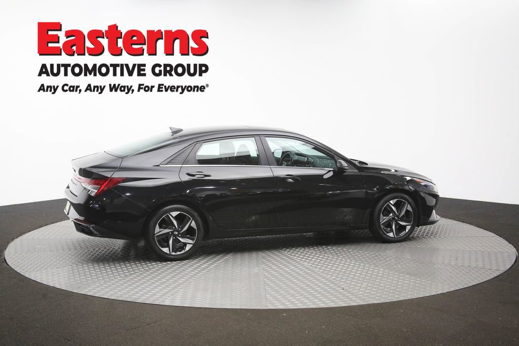 Used 2021 Hyundai Elantra SEL w/ Convenience + Premium Package FWD image 45