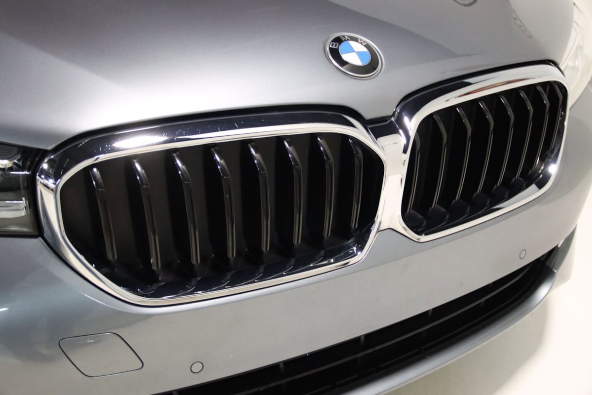 Used 2021 BMW 530i xDrive w/ Convenience Package AWD/4WD image 25