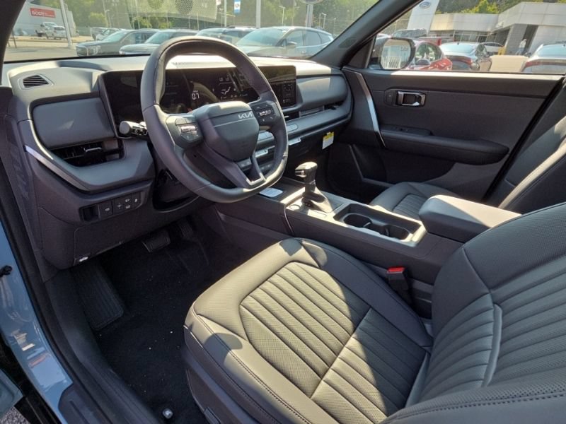 New 2027 Kia Seltos X-Line S w/ X-Line S Premium Package AWD/4WD image 26