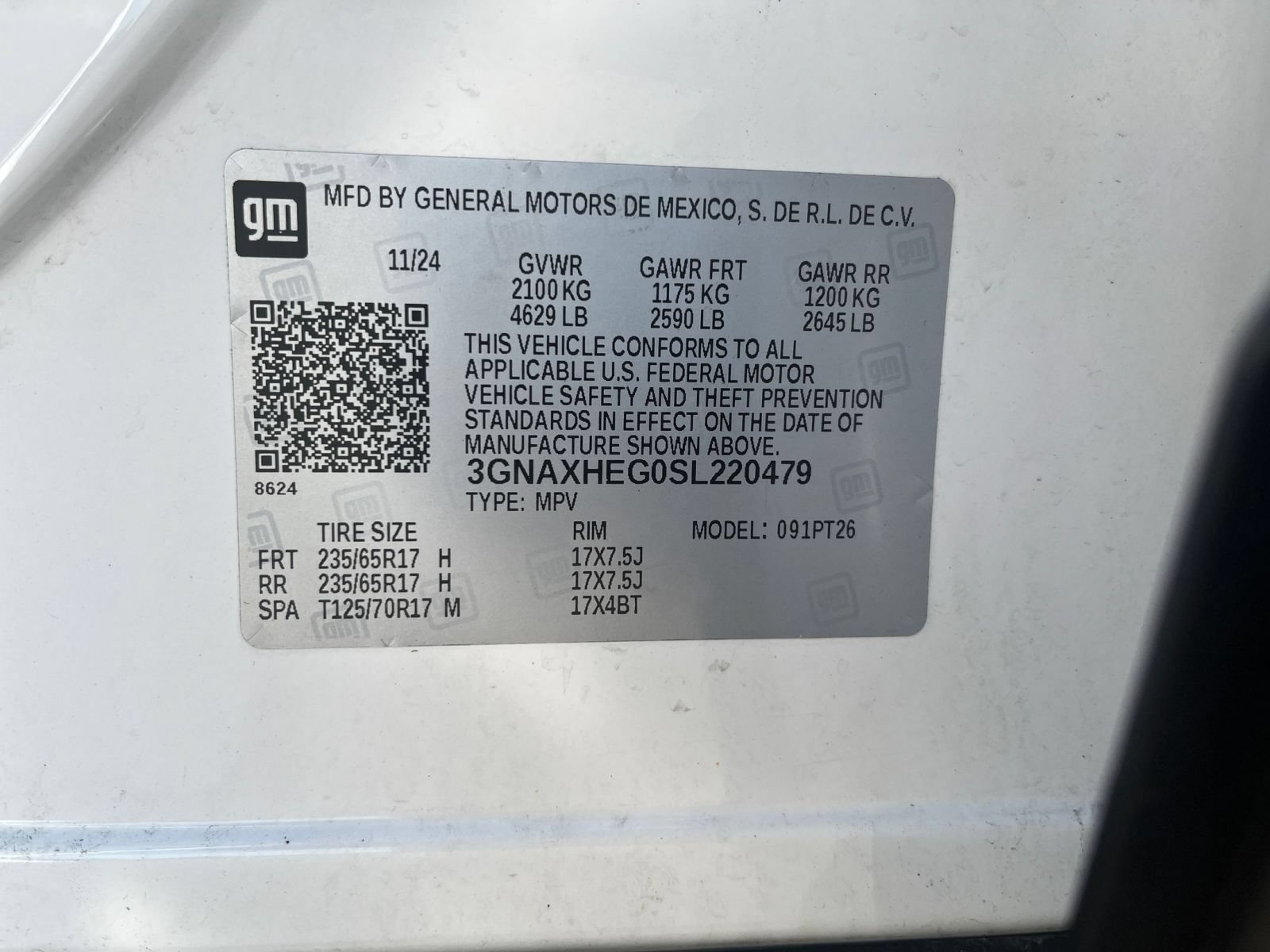 Used 2025 Chevrolet Equinox LT FWD image 28