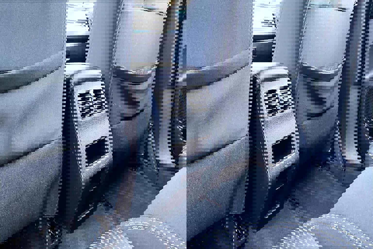 Used 2023 Mitsubishi Outlander ES image 33