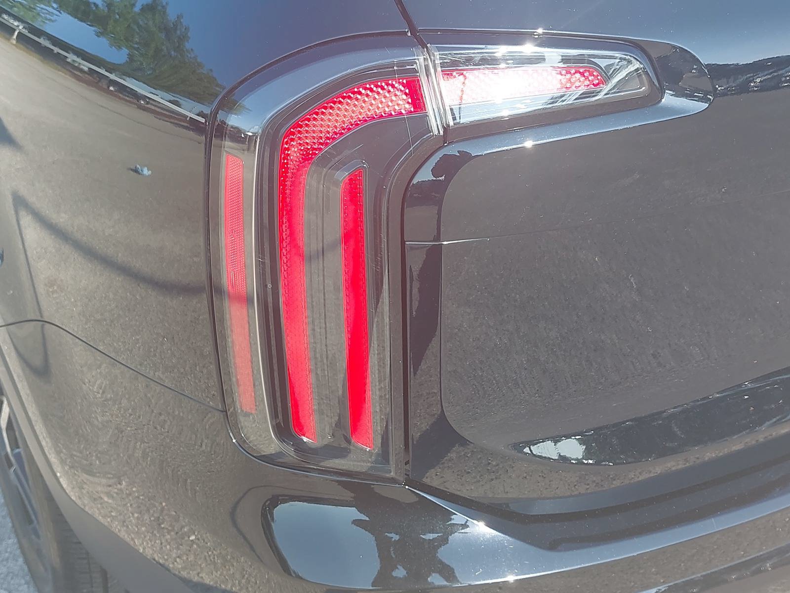 Used 2024 Kia Telluride EX X-Line AWD/4WD image 37