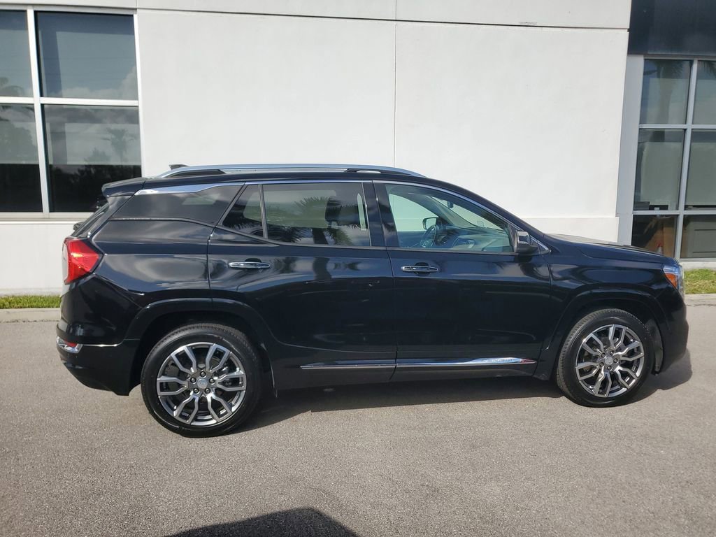 Certified 2022 GMC Terrain Denali image 6