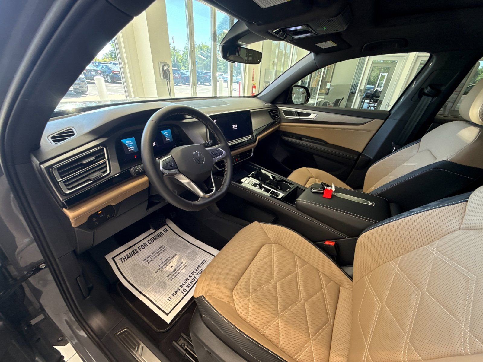 Used 2024 Volkswagen Atlas Cross Sport SE FWD image 10