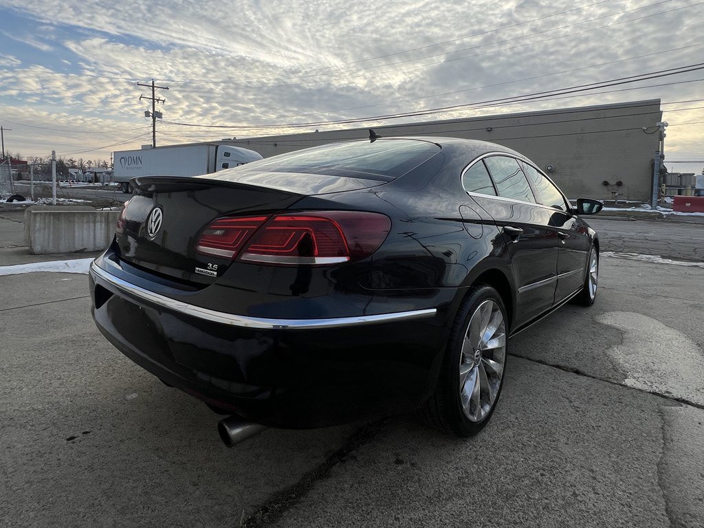 Used 2013 Volkswagen CC Executive image 5