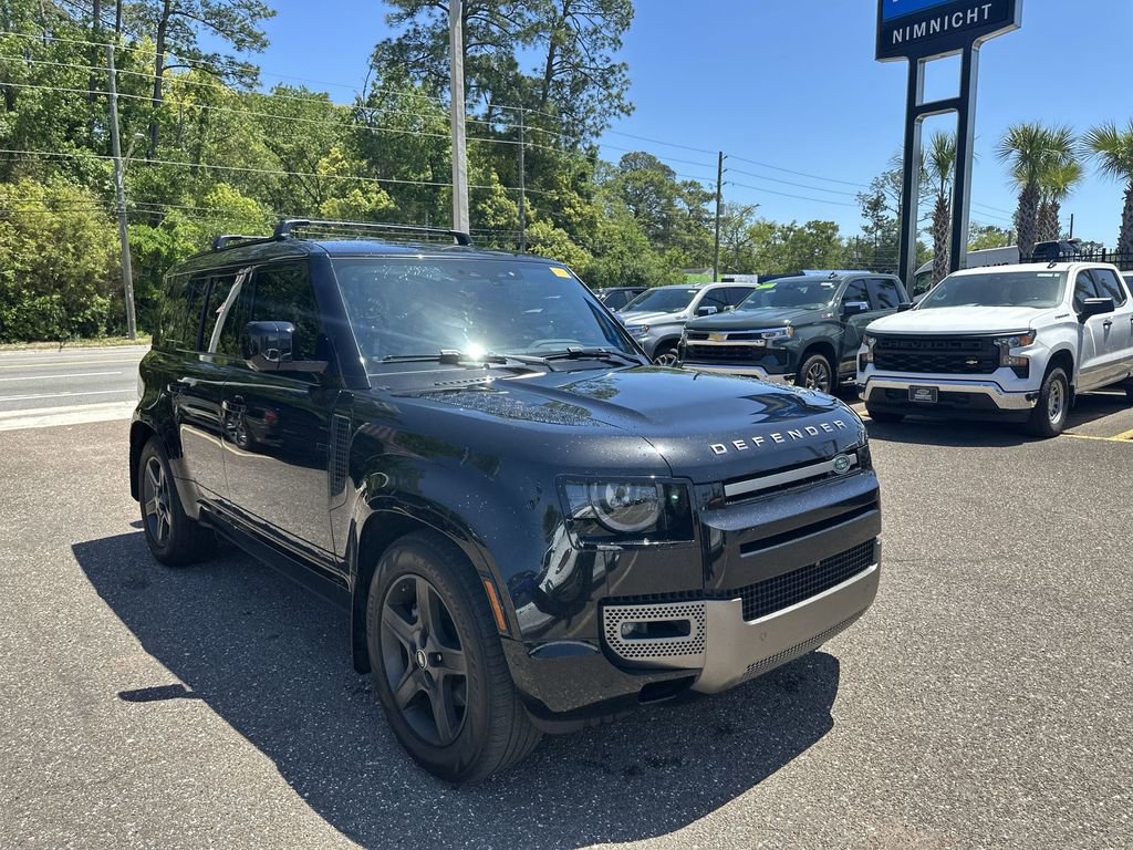 Used 2021 Land Rover Defender 110 X-Dynamic SE AWD/4WD image 10