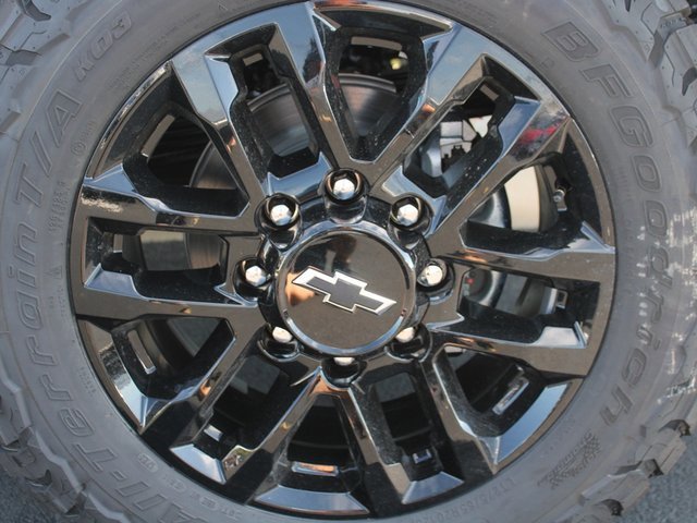 New 2026 Chevrolet Silverado 2500 LT w/ Trail Boss Package image 10