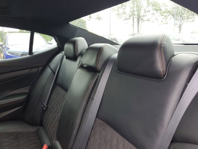 Used 2023 Nissan Maxima SR w/ Sport Mat Group FWD image 9