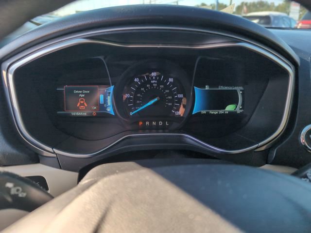 Used 2018 Ford Fusion SE image 19