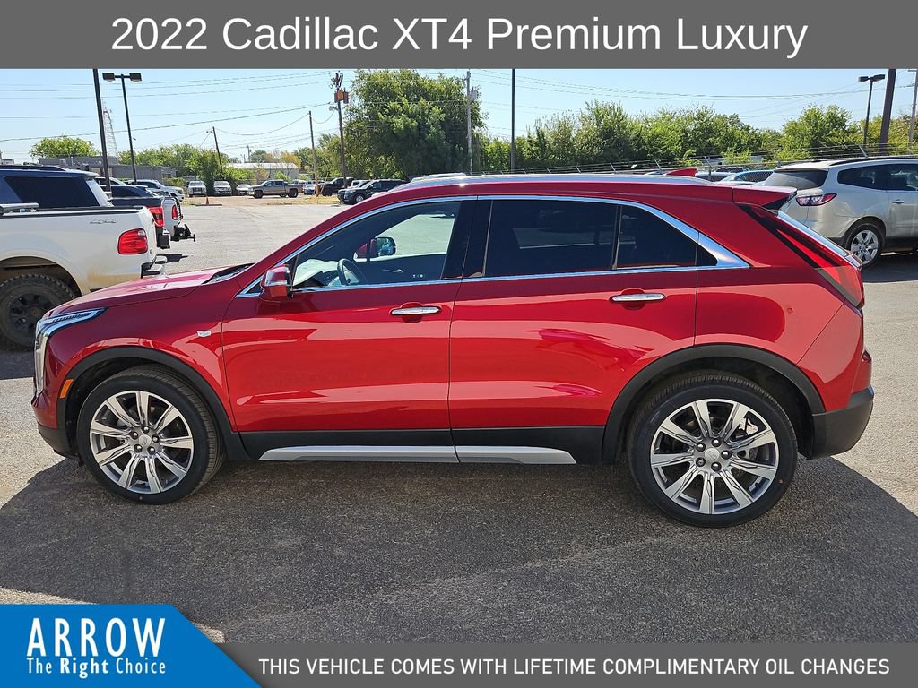 Used 2022 Cadillac XT4 Premium Luxury w/ Cold Weather Package FWD image 7