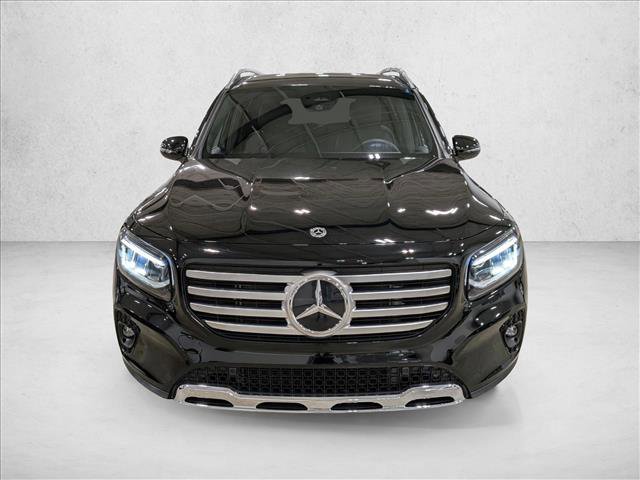 Used 2025 Mercedes-Benz GLB 250 image 2