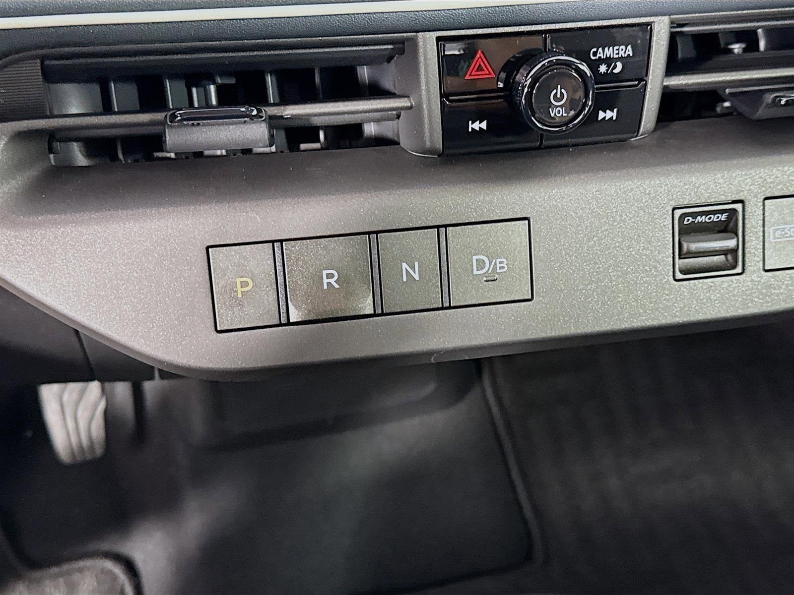 New 2026 Nissan Leaf w/ Floor Mat Package (S+) image 17