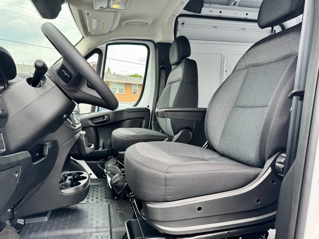 New 2026 RAM ProMaster 2500 w/ Quick Order Package 22G SLT FWD image 15