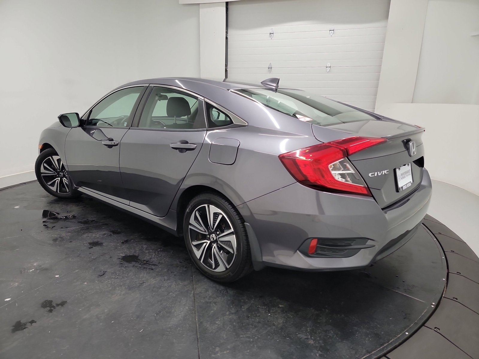 Used 2017 Honda Civic EX-T image 6