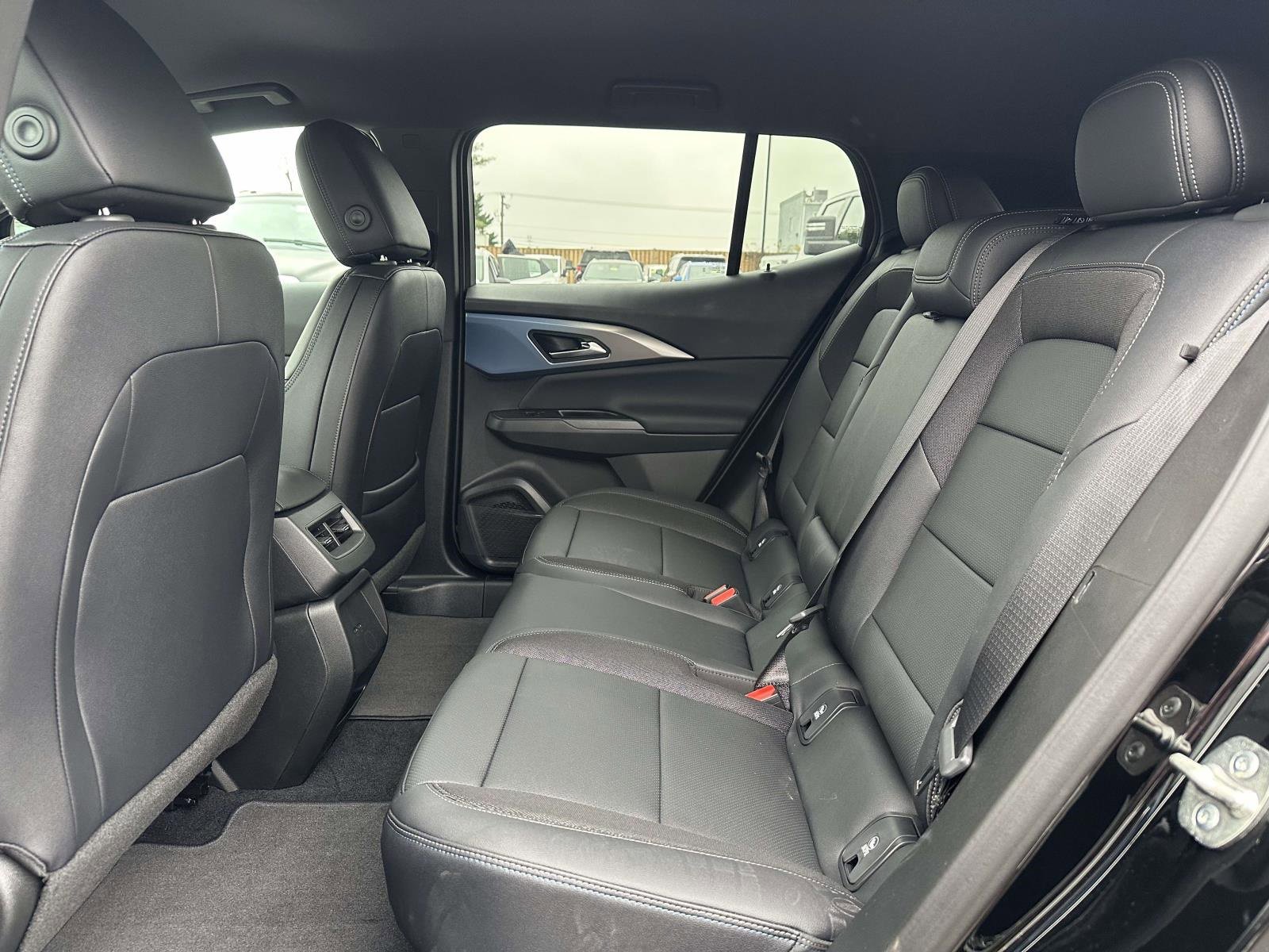 New 2026 Chevrolet Equinox EV LT image 22