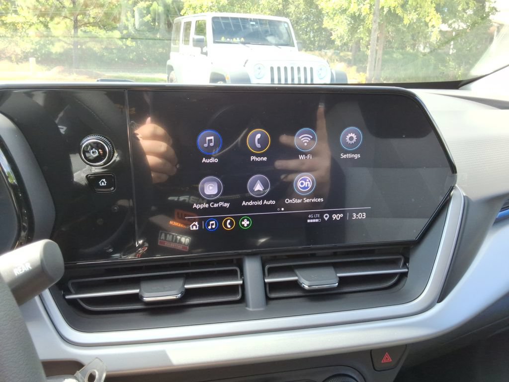 New 2026 Chevrolet Trax LS FWD image 27