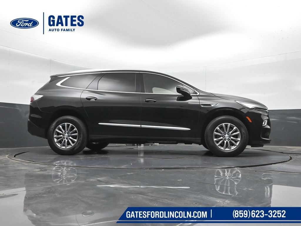 Used 2022 Buick Enclave Essence w/ LPO, Floor Liner Package AWD/4WD image 38