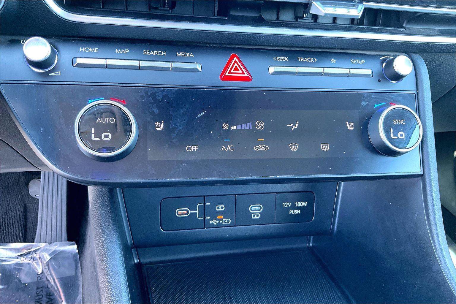 Used 2025 Hyundai Sonata SEL FWD image 34