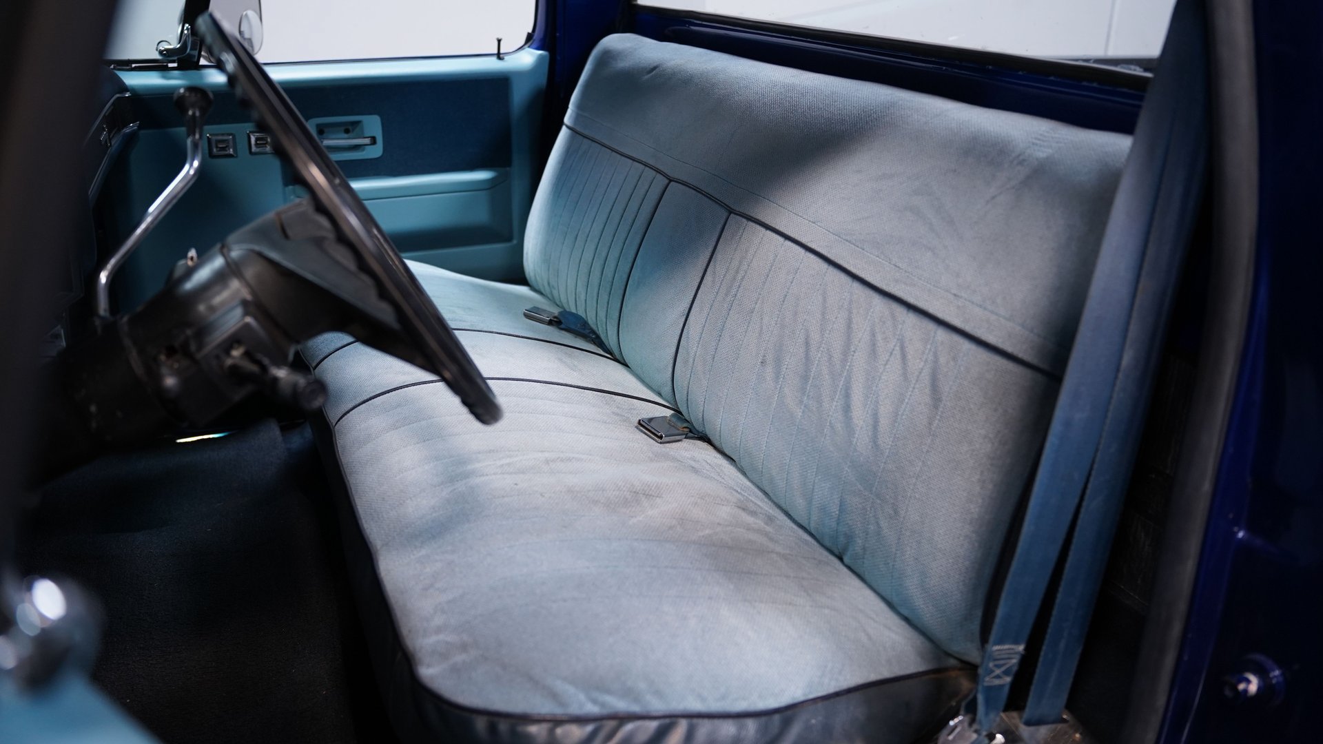 Used 1987 GMC Sierra 1500 2WD Regular Cab image 33