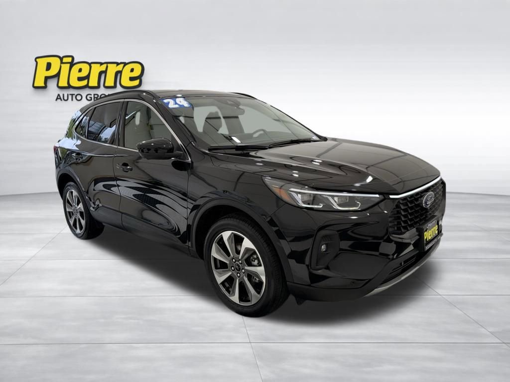 Used 2024 Ford Escape Platinum AWD/4WD image 9