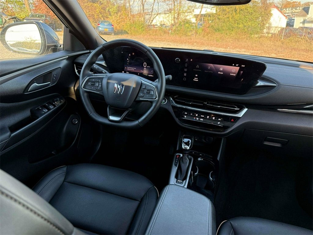 Used 2024 Buick Envista Avenir image 28