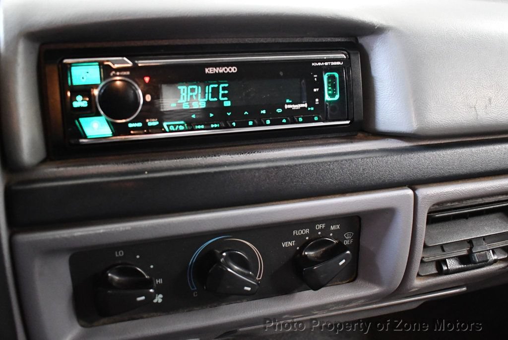 Used 1997 Ford F350 2WD Regular Cab image 9