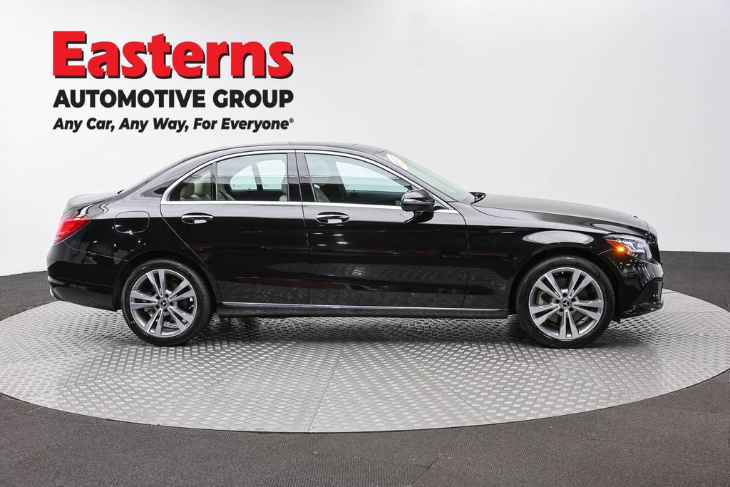 Used 2021 Mercedes-Benz C 300 4MATIC Sedan image 4