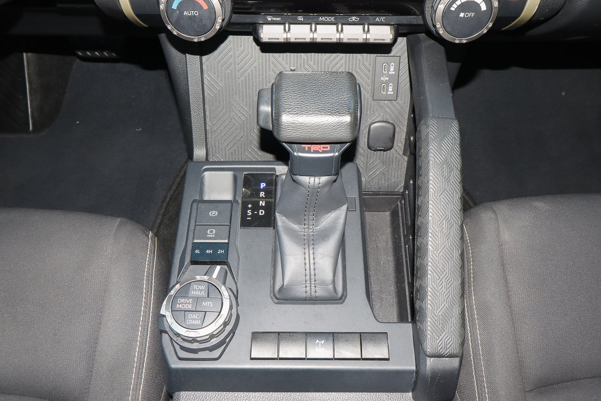 Used 2024 Toyota Tacoma TRD Off-Road image 23