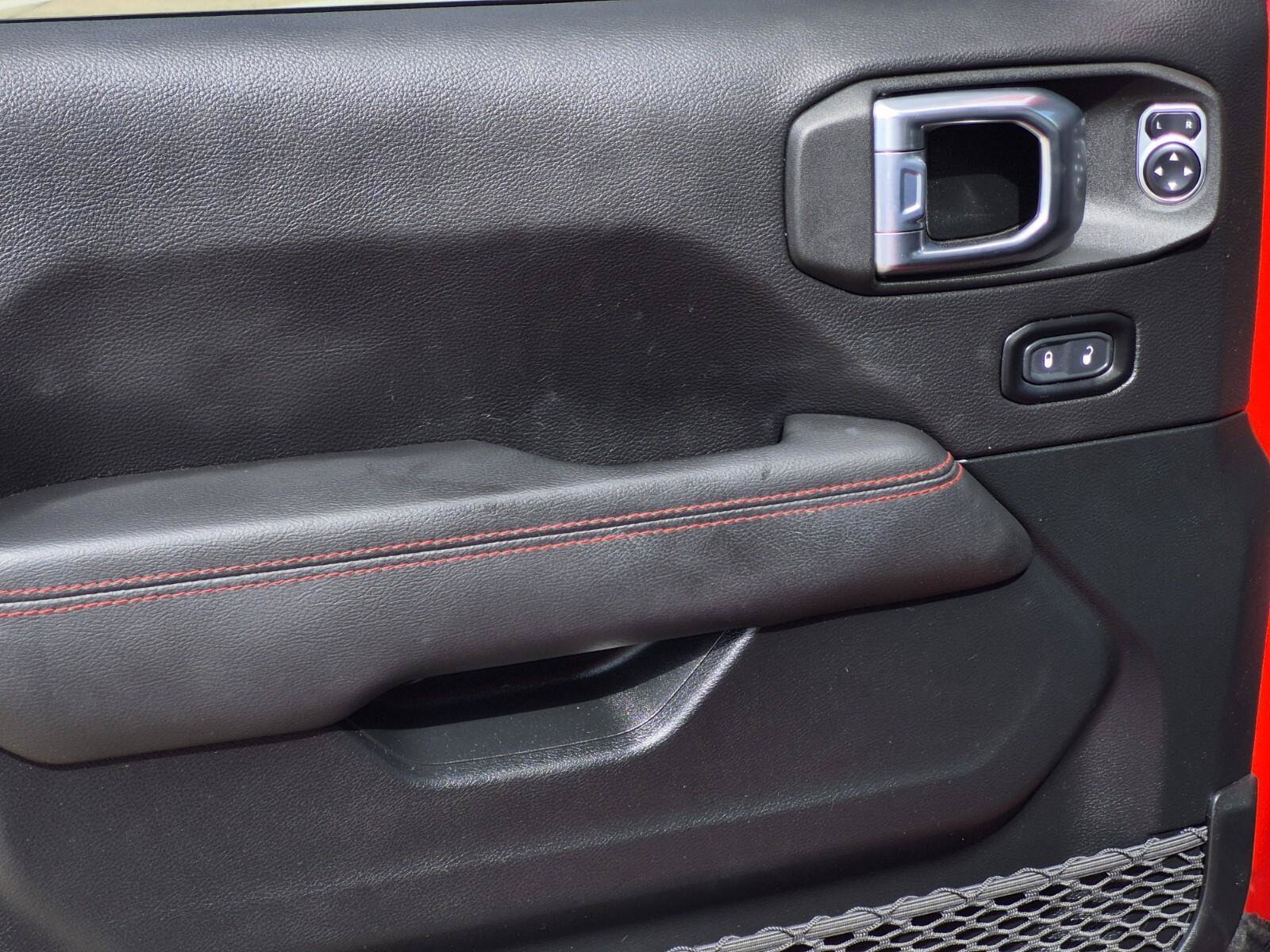 Used 2021 Jeep Wrangler Rubicon AWD/4WD image 18