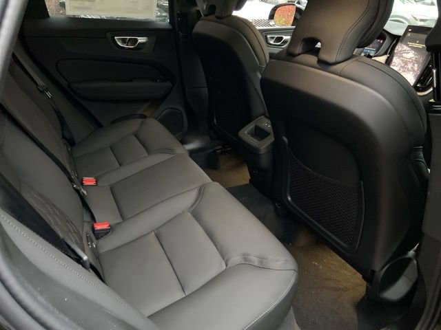 New 2026 Volvo XC60 B5 Plus w/ Climate Package image 15
