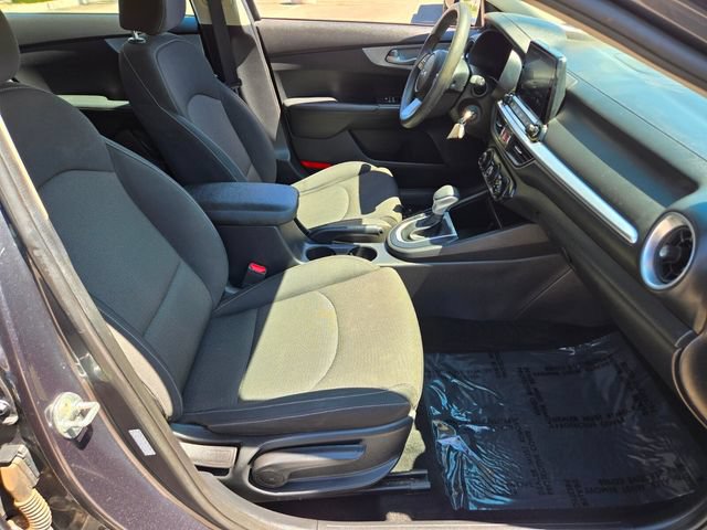 Used 2023 Kia Forte LXS FWD image 20