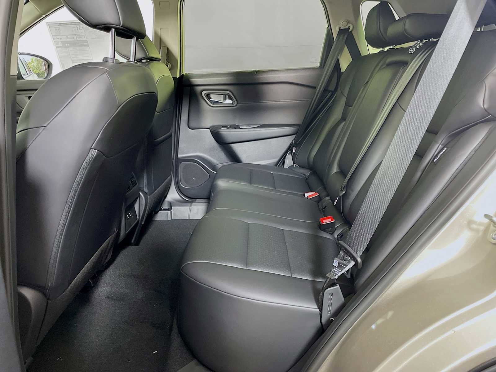 New 2026 Nissan Rogue SV image 5