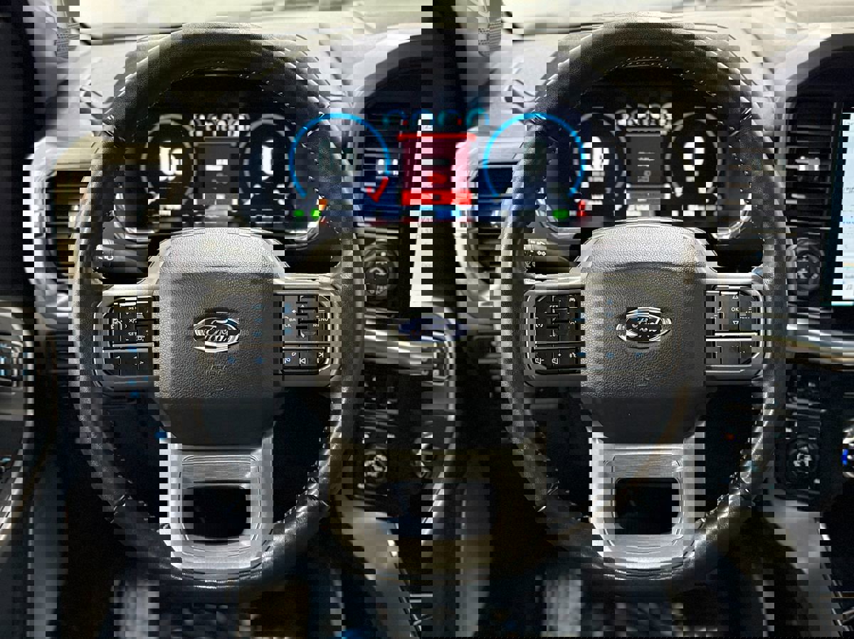 Used 2022 Ford F150 Lariat w/ Equipment Group 502A High image 17