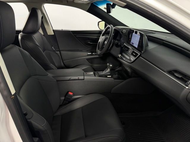 Used 2024 Lexus ES 350 w/ Premium Package image 15