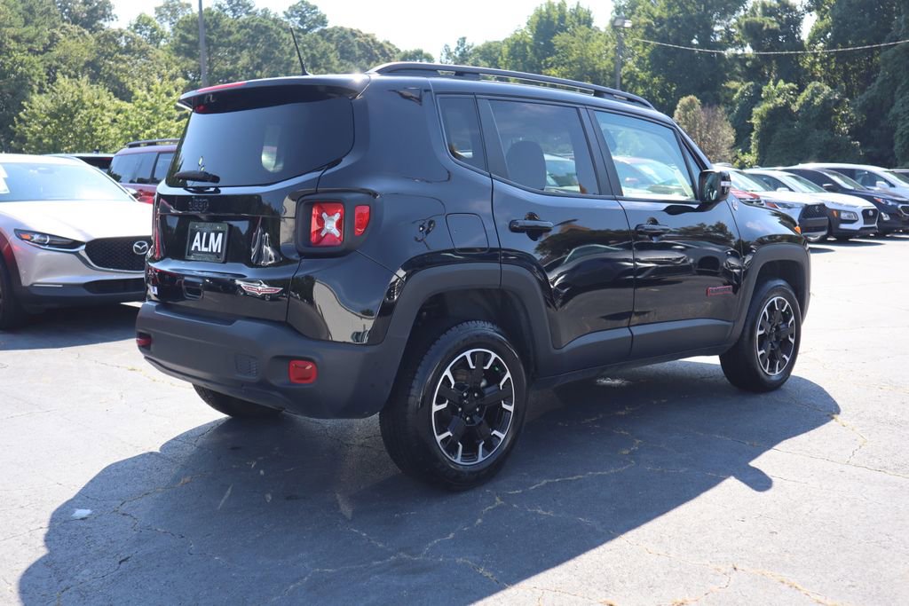 Used 2023 Jeep Renegade Trailhawk image 5