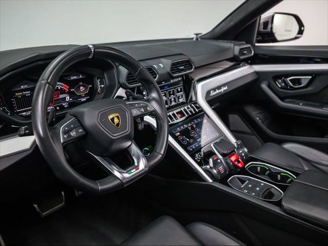 Used 2021 Lamborghini Urus image 20