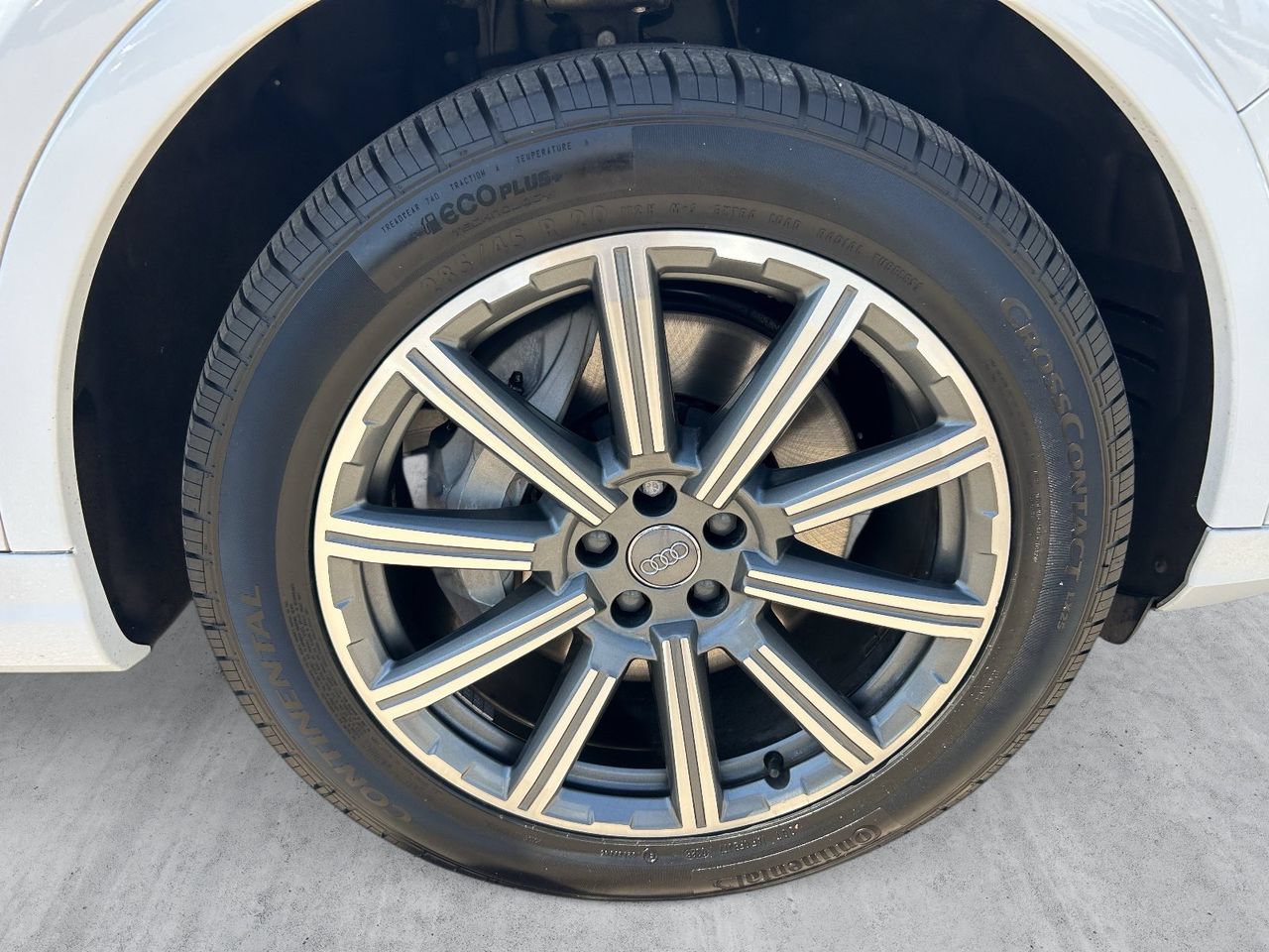 Used 2019 Audi Q7 3.0T Premium Plus w/ Premium Plus Package AWD/4WD image 9