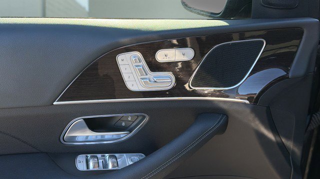 Used 2025 Mercedes-Benz GLE 350 4MATIC image 22