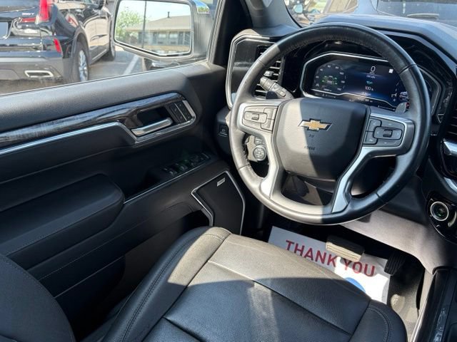 Used 2023 Chevrolet Silverado 1500 LTZ w/ LTZ Premium Package AWD/4WD image 31